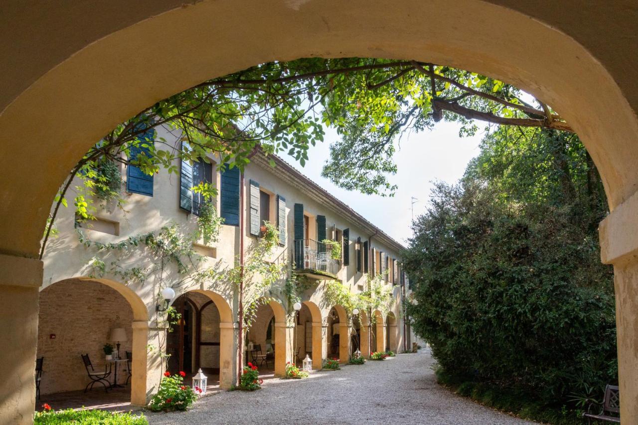 Hotel Villa Luppis Pasiano Di Pordenone Екстер'єр фото