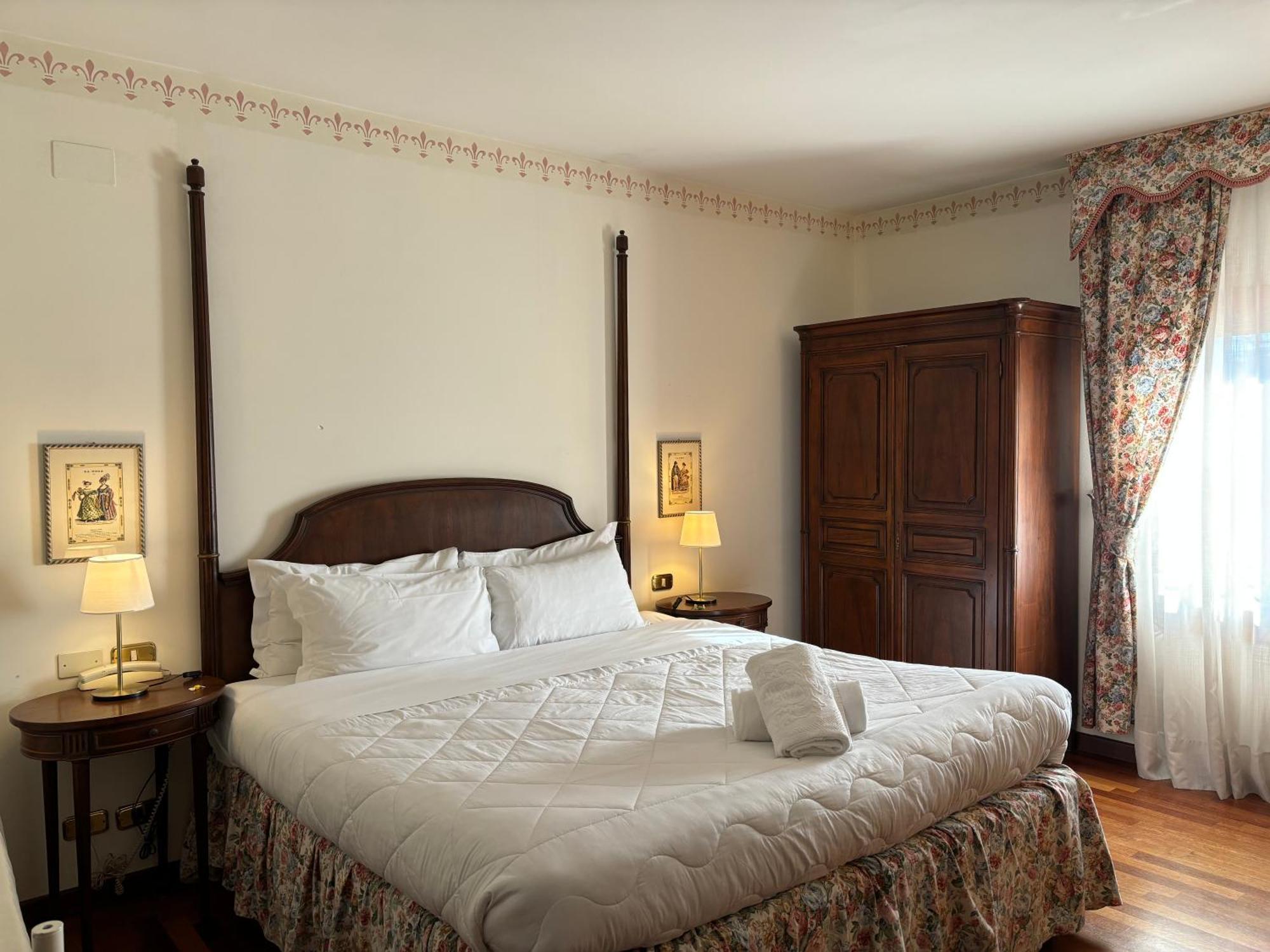 Hotel Villa Luppis Pasiano Di Pordenone Екстер'єр фото