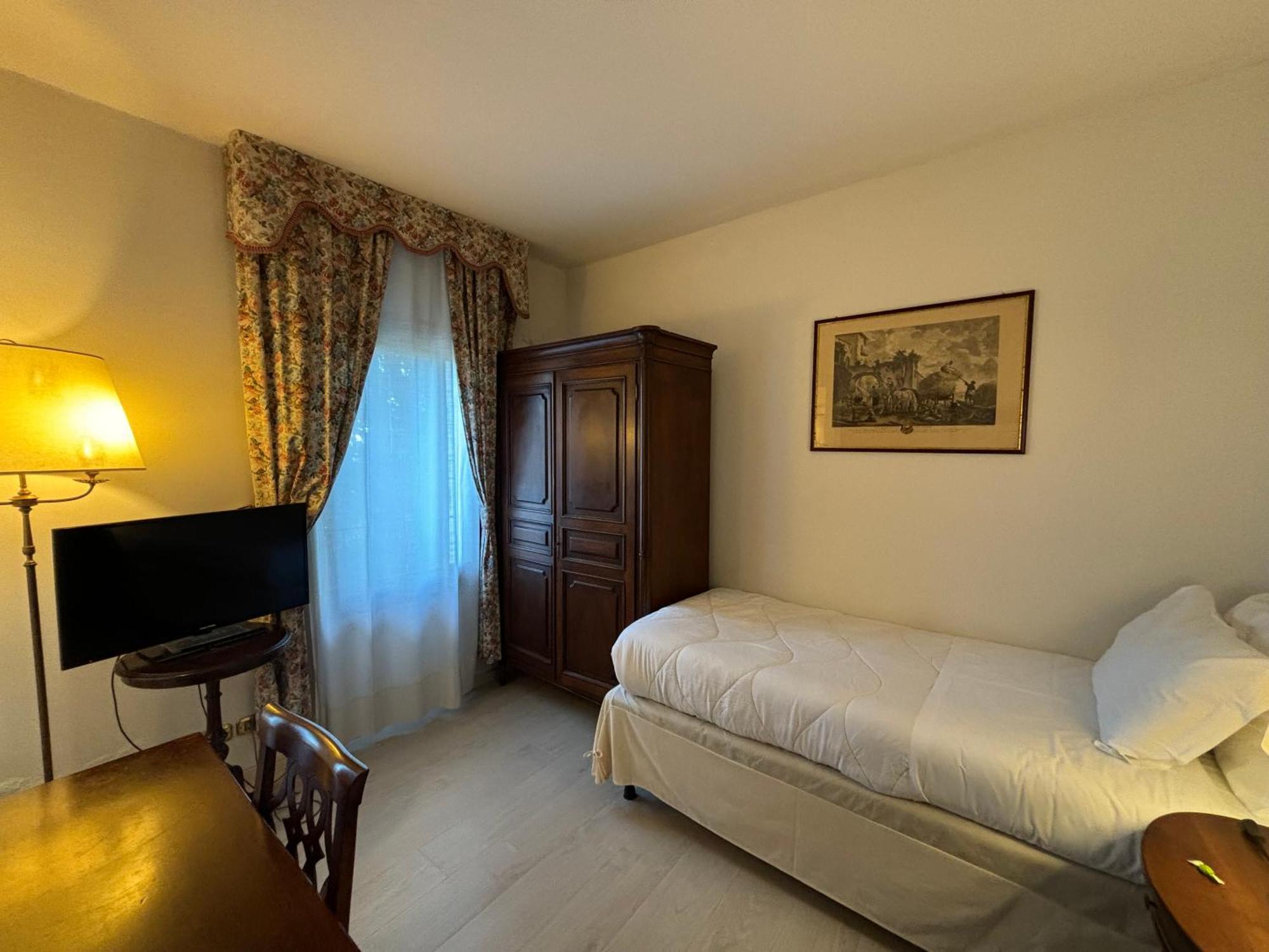 Hotel Villa Luppis Pasiano Di Pordenone Екстер'єр фото