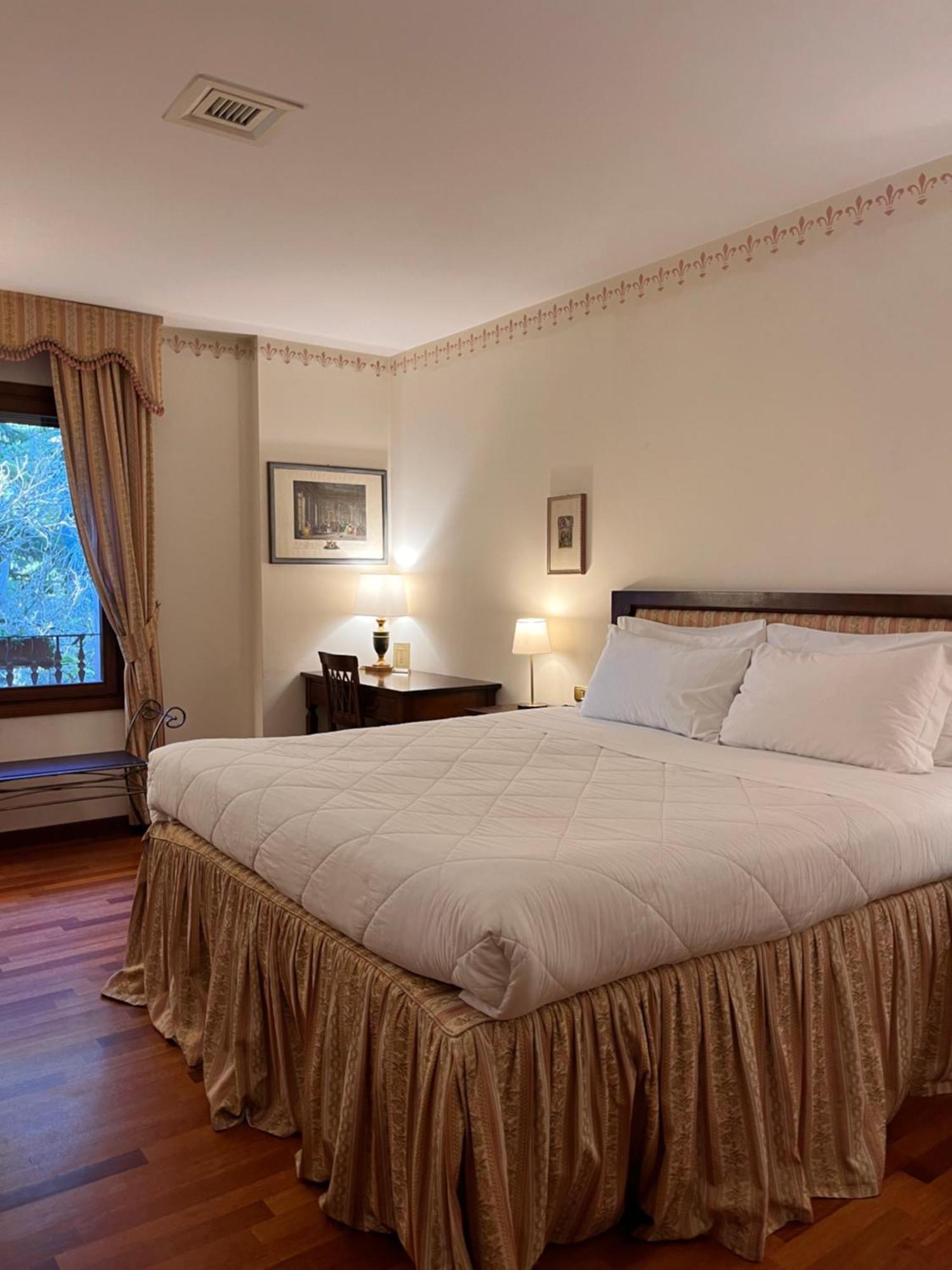 Hotel Villa Luppis Pasiano Di Pordenone Екстер'єр фото